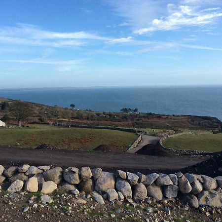 Stunning Views At Ballagh Cottage Newcastle نيوكاسل المظهر الخارجي الصورة